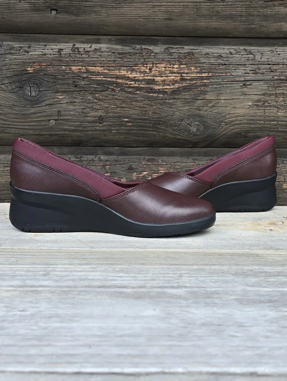 Clarks Suttyn Walk Y2K Office Siren Revival Wine Leather Comfort Wedge 7.5M